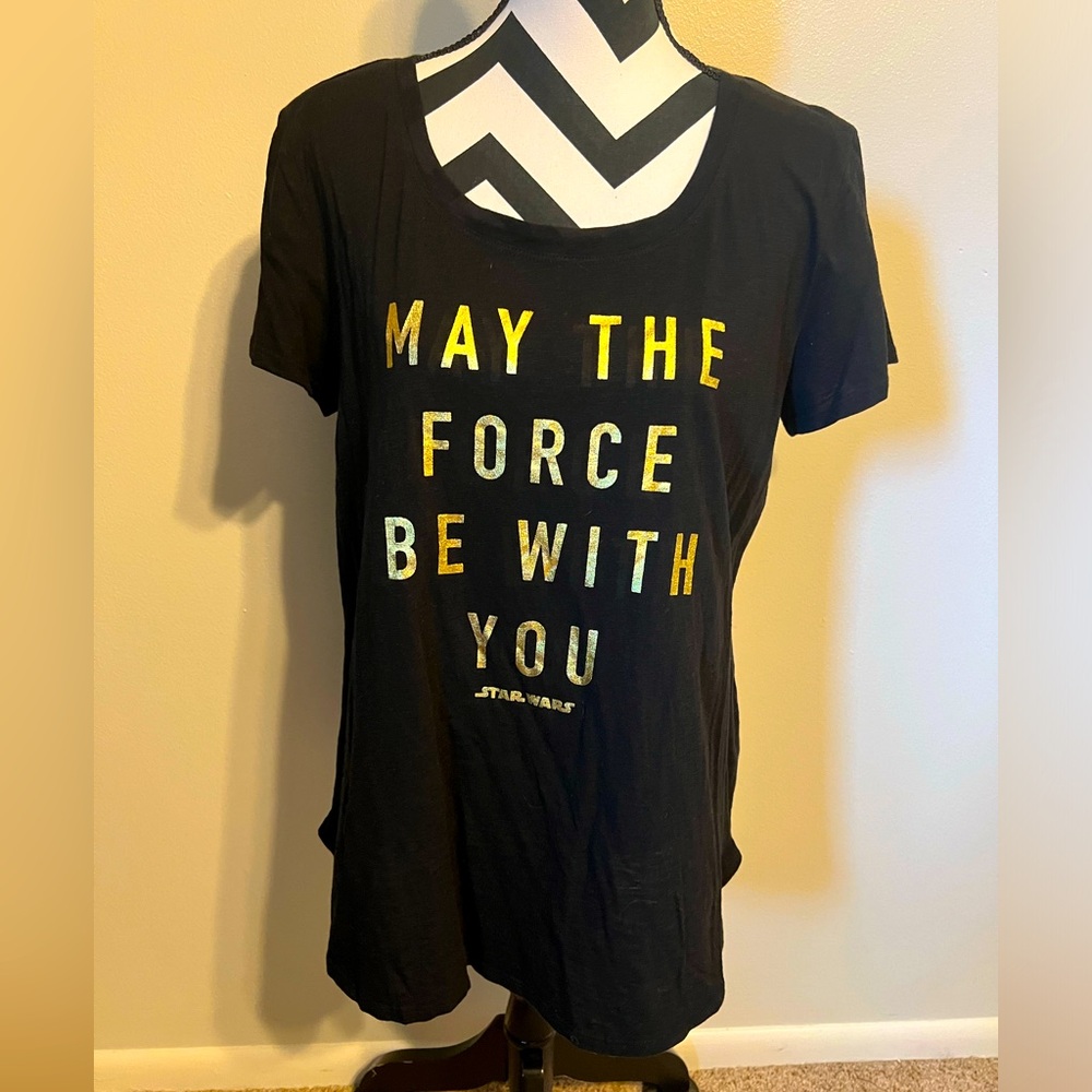 Black Star Wars Tee Size L